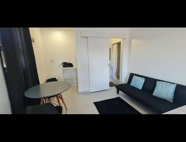 1 BEDROOM PROPERTY TO RENT IN GREENWOOD PARK